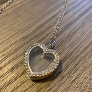 Heart shaped locket!! New without tags.